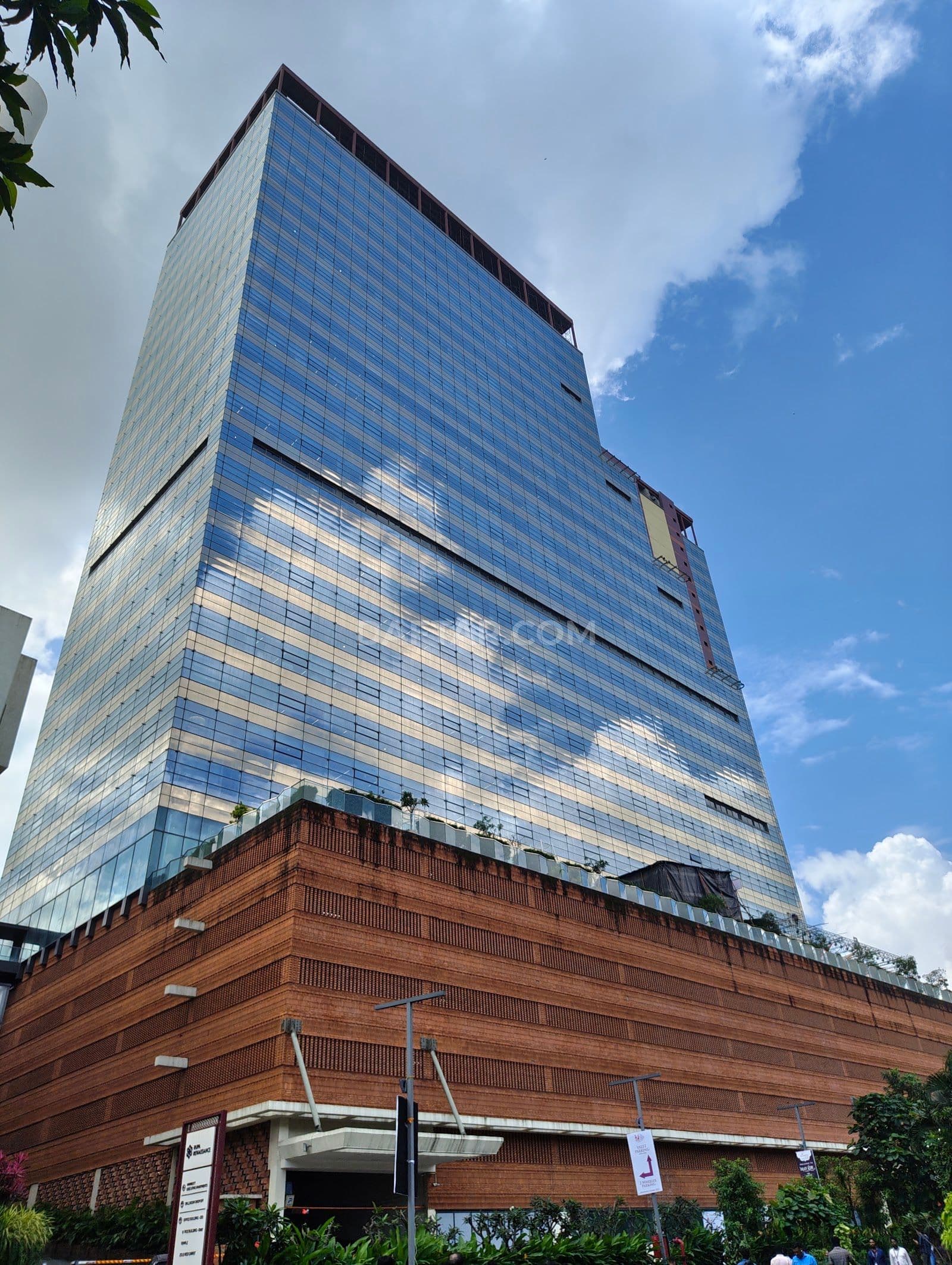 Media image-01-09l0xcjU.jpg