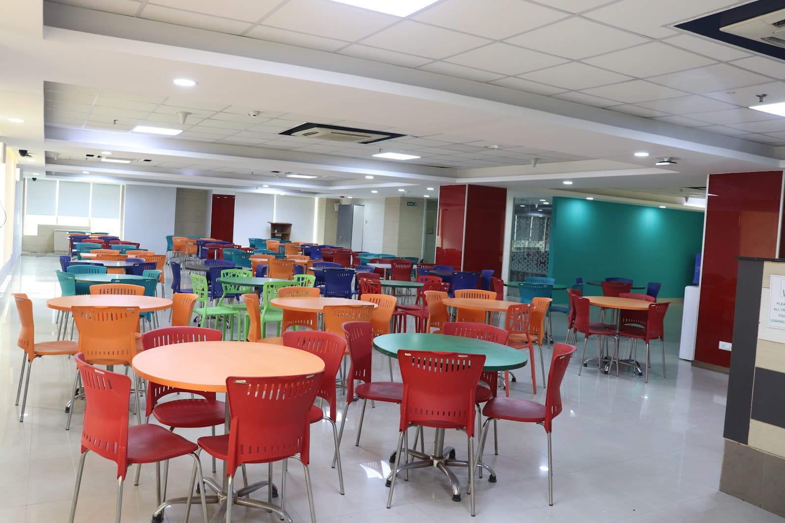 incuspaze-fortune-one-noida-7.jpg
