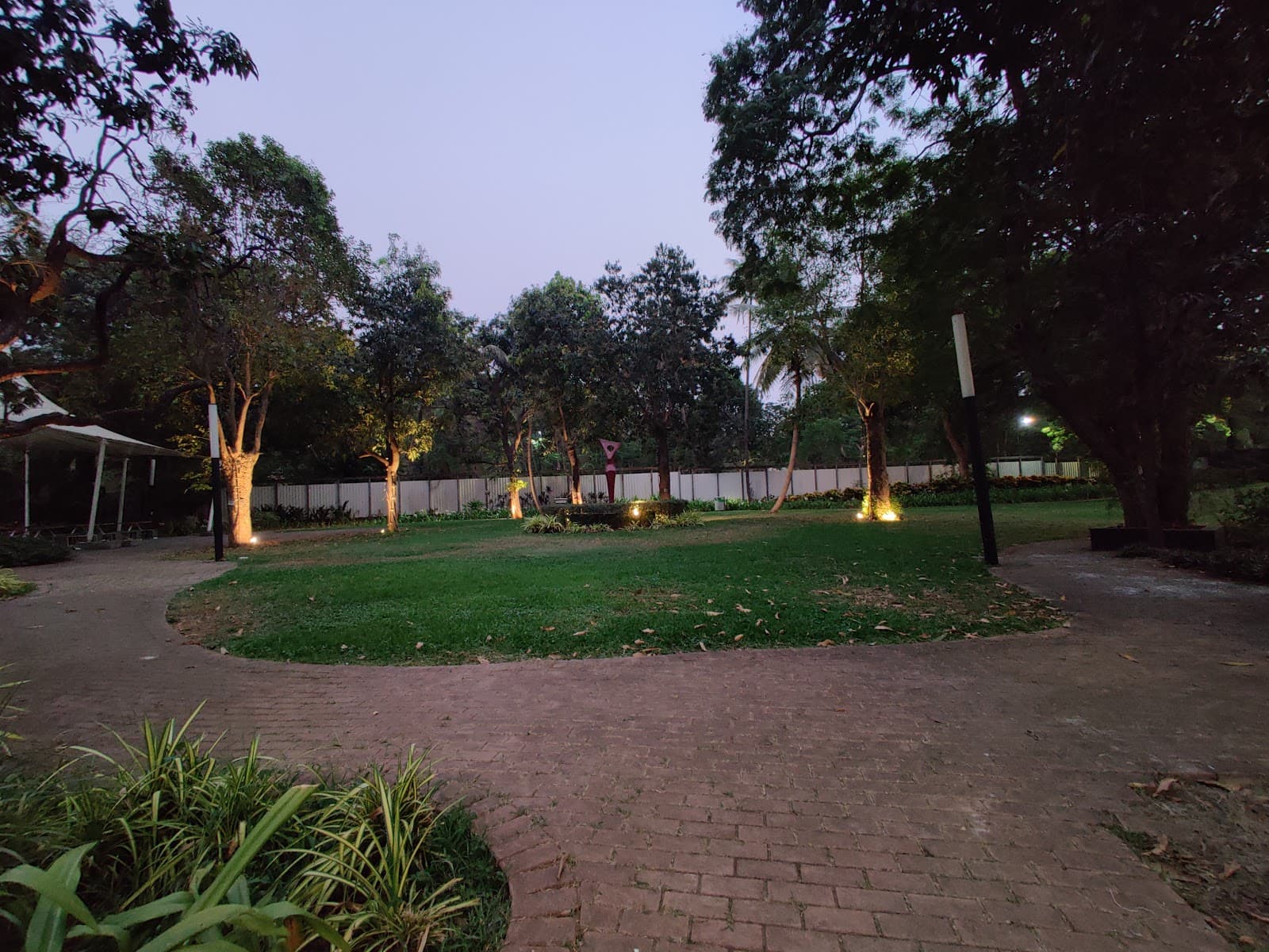 Media image-05-SHXAaLqk.jpg