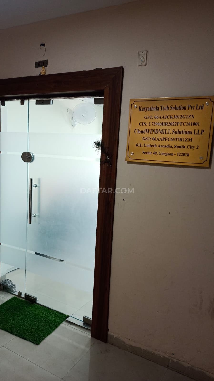 Media image-05-mpYNIo83.jpg