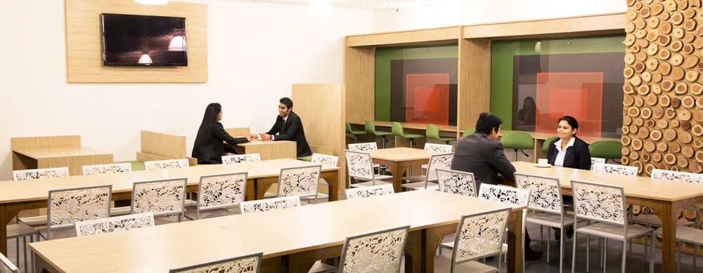 Media image-057225e860cf6639fb6513d4955c6bfa9032c1bc-ax0_hZq5.webp