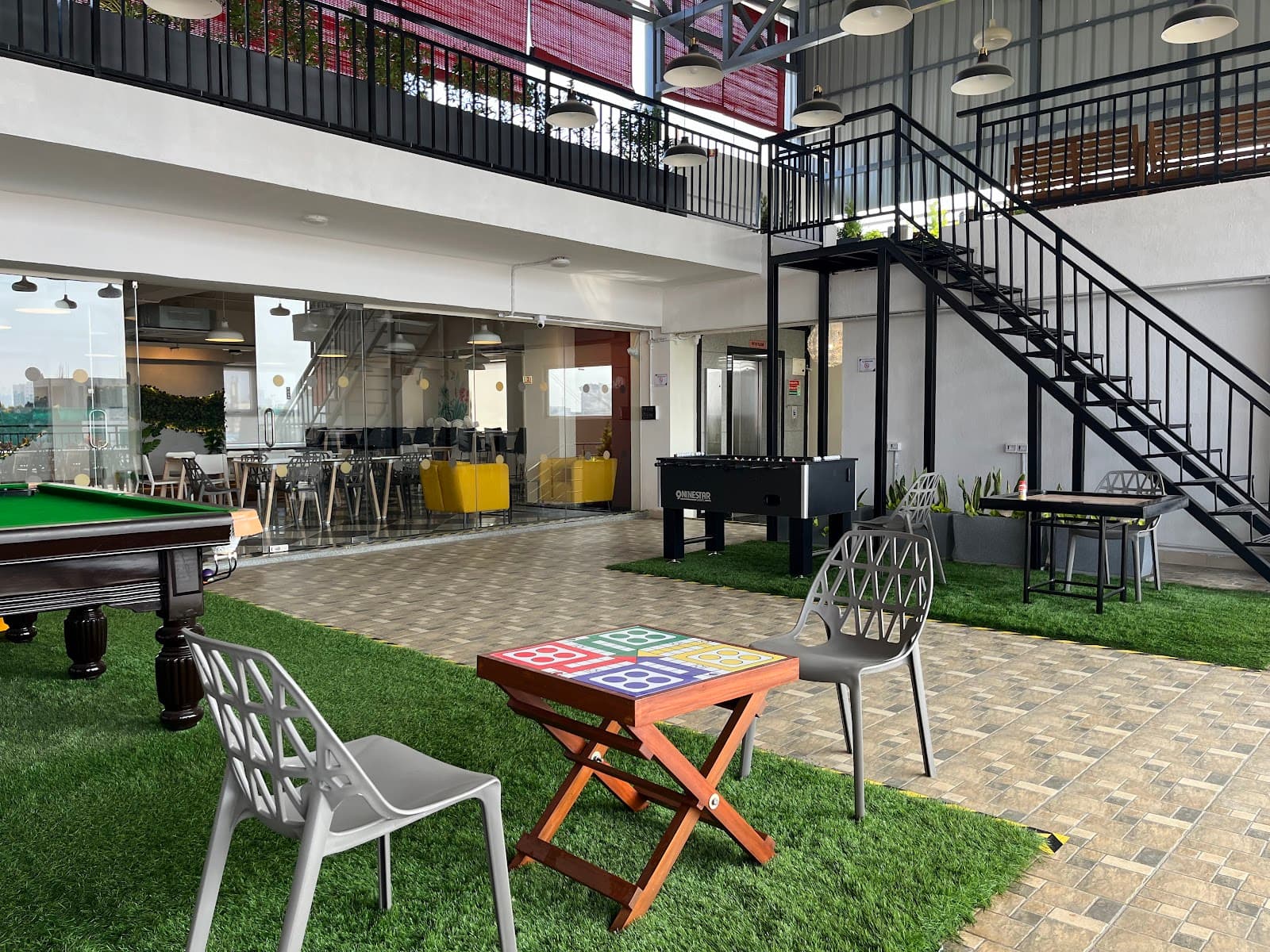 bhive-workspace-platinum-hsr-bengaluru-10.jpg