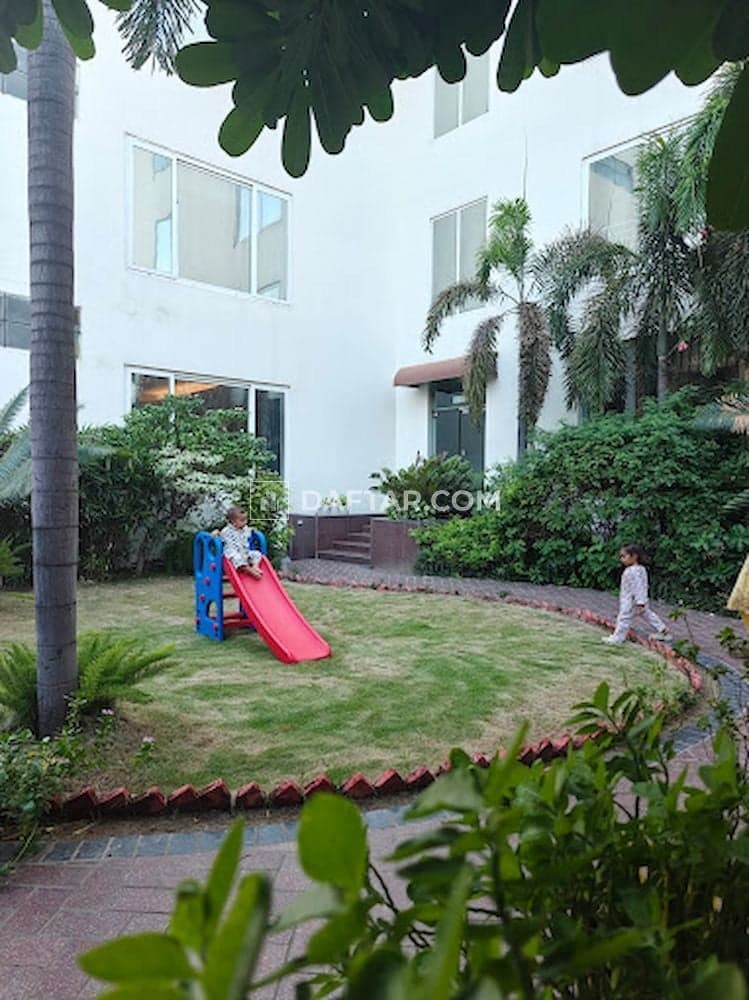 Media image-726561a2-f933-4766-a0dd-fbaa8736390f-original.jpg