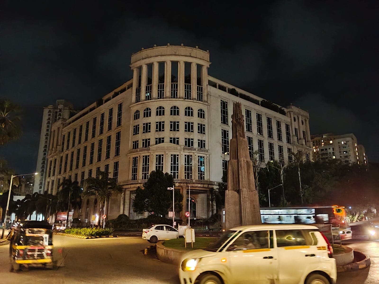 candor-brookfield-india-crisil-house-mumbai-2.jpg