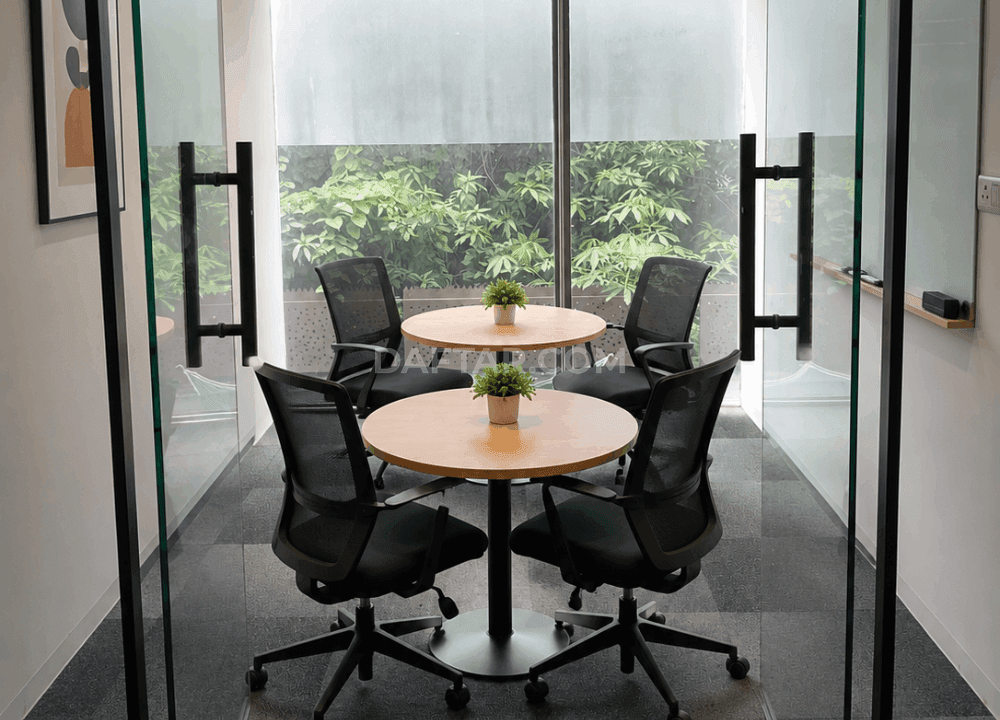 Media image-cabin-4-3U45a-S8.png