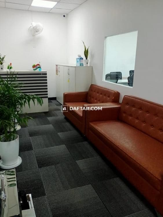 Media image-cfa72b0a-68c6-4537-8659-1fcee1c9eb20-original.jpg