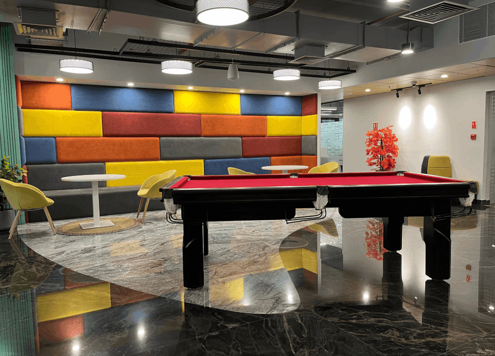 Media image-clubhouse-7-rbZ635TU.png