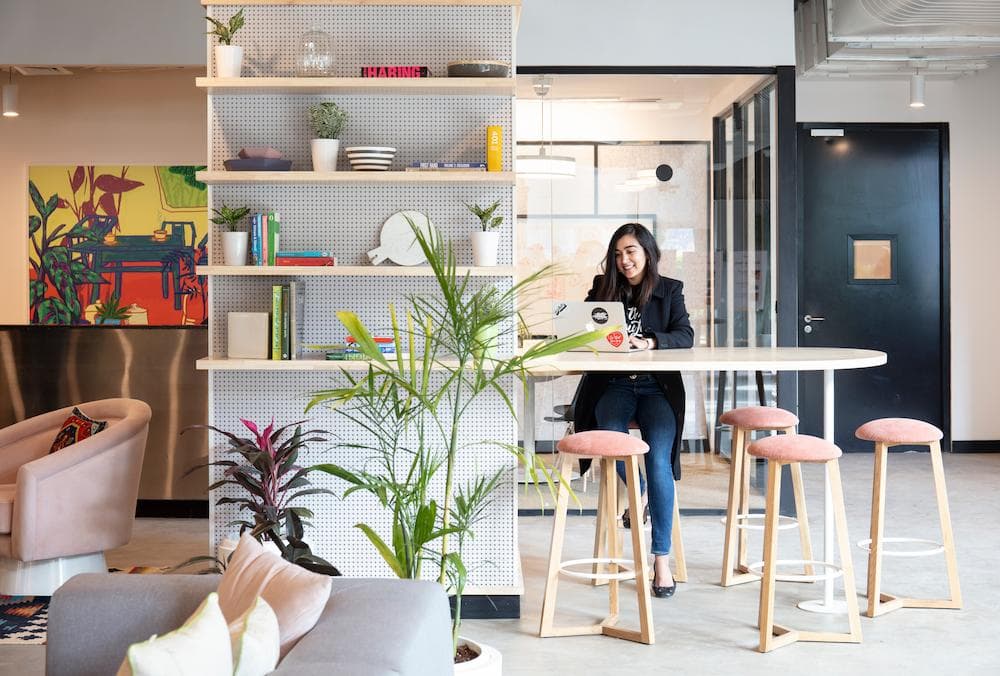 Media image-copy-of-forum-gurugram-common-area-vv_FG1hV.jpg