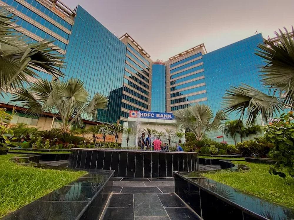 Media image-jmd-megapolis-1-1-PyYu1vYr.jpg