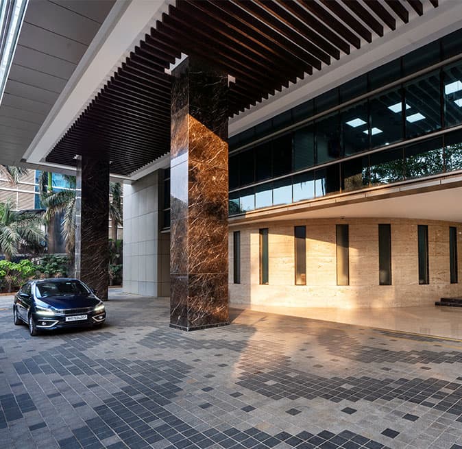 mindspace-k-raheja-the-square-avenue-98-bkc-mumbai-8.jpg
