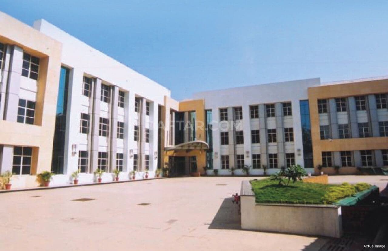 peninsula-land-peninsula-center-mumbai-1.jpg