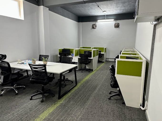 Unlock Productivity: Your Guide to Finding the Perfect Shared Workspace in Tricity and Zirakpur
