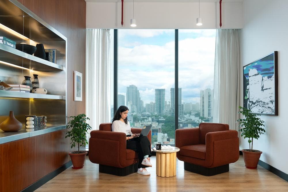 Media image-wework-hq27-1-4-rDhSs79-.jpg