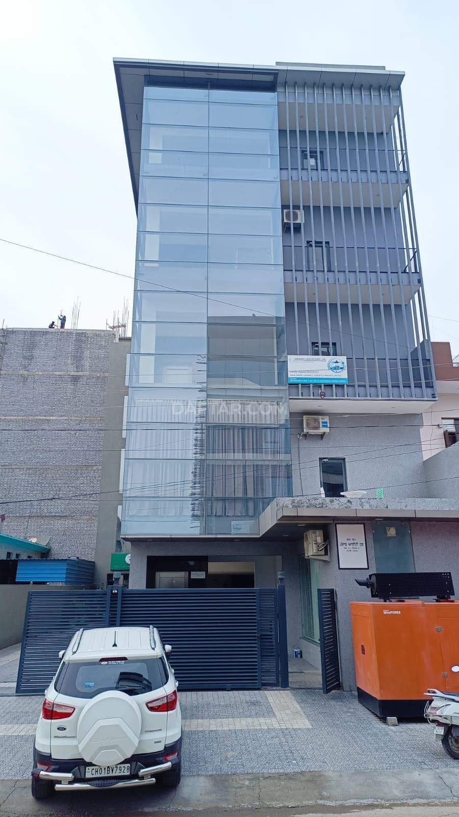 Media image-01-o2rOQFs8.jpg
