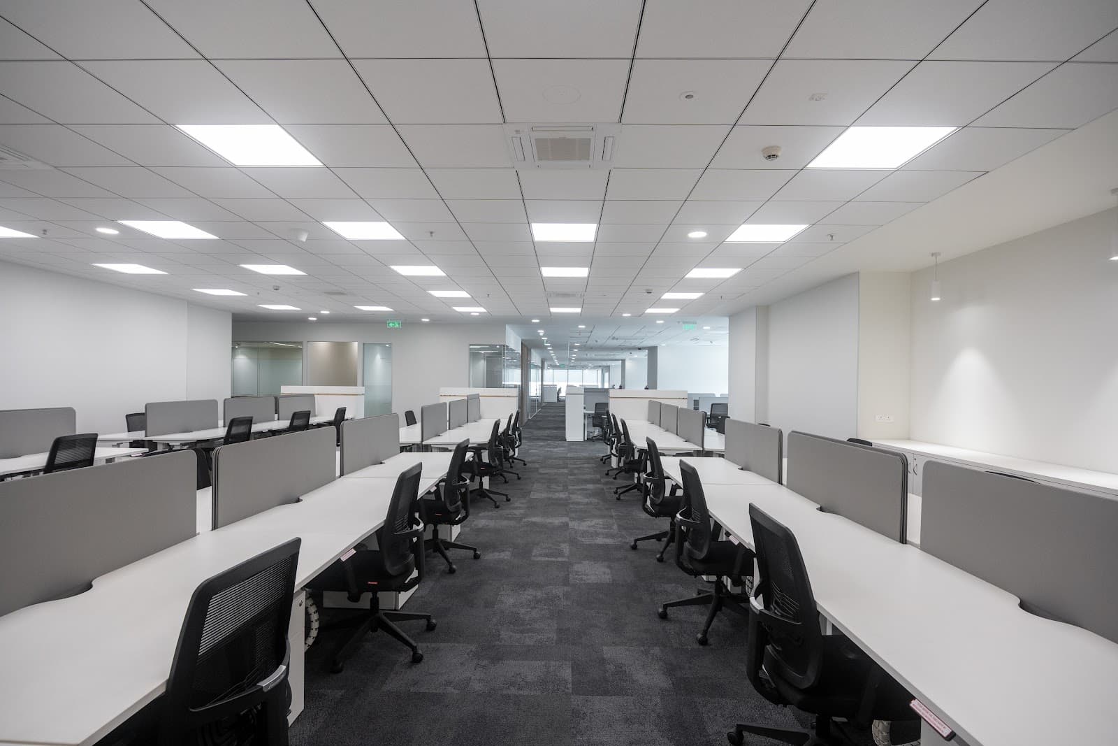 315work-avenue-manikchand-ikon-pune-5.jpg