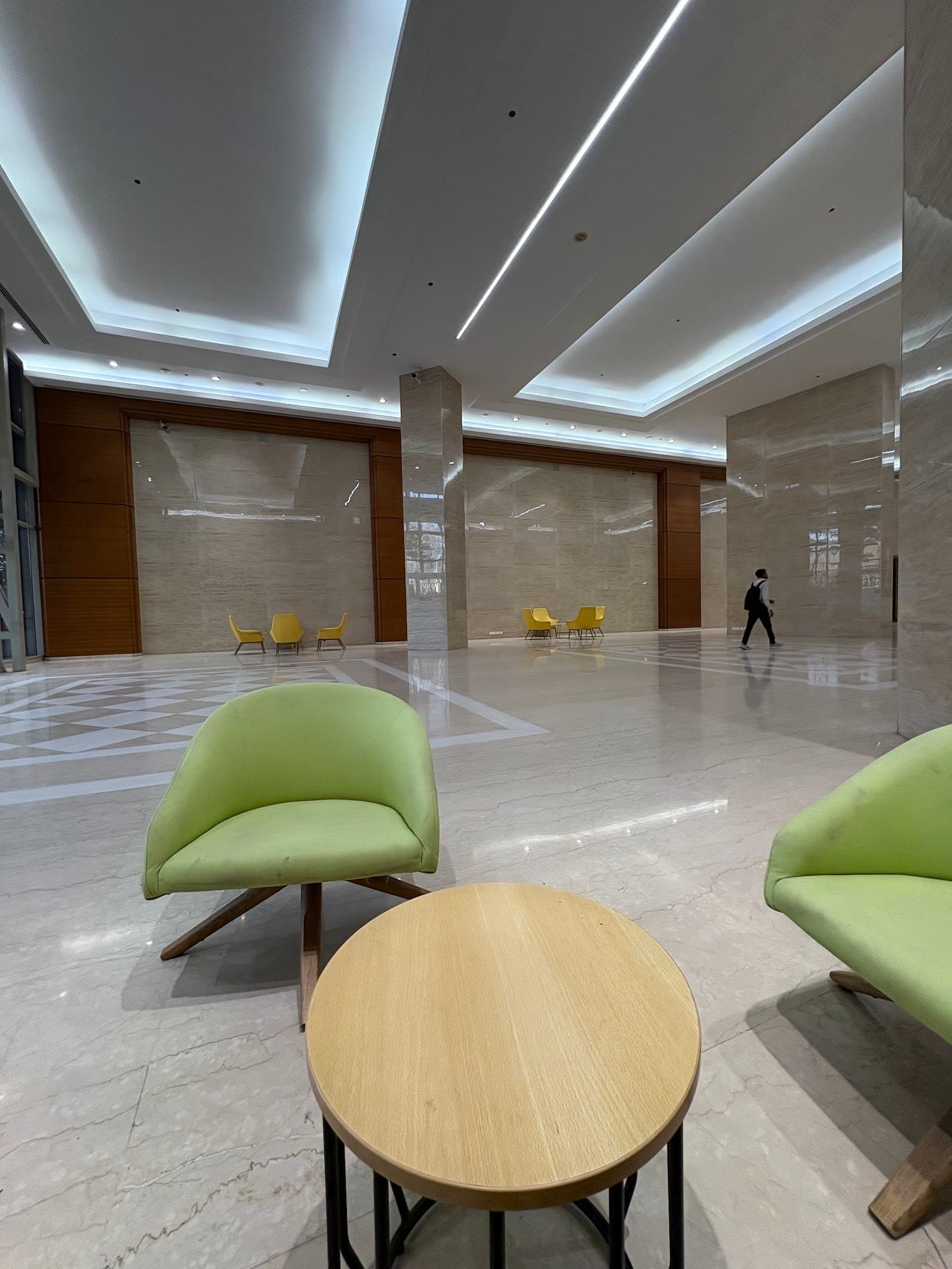 Media image-03-SN2D4NCM.jpg