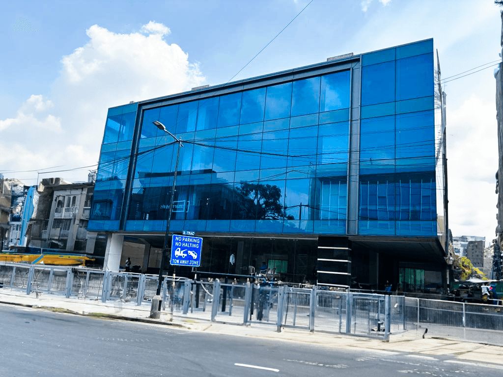 urban-vault-hm-icon-square-bengaluru-7.png