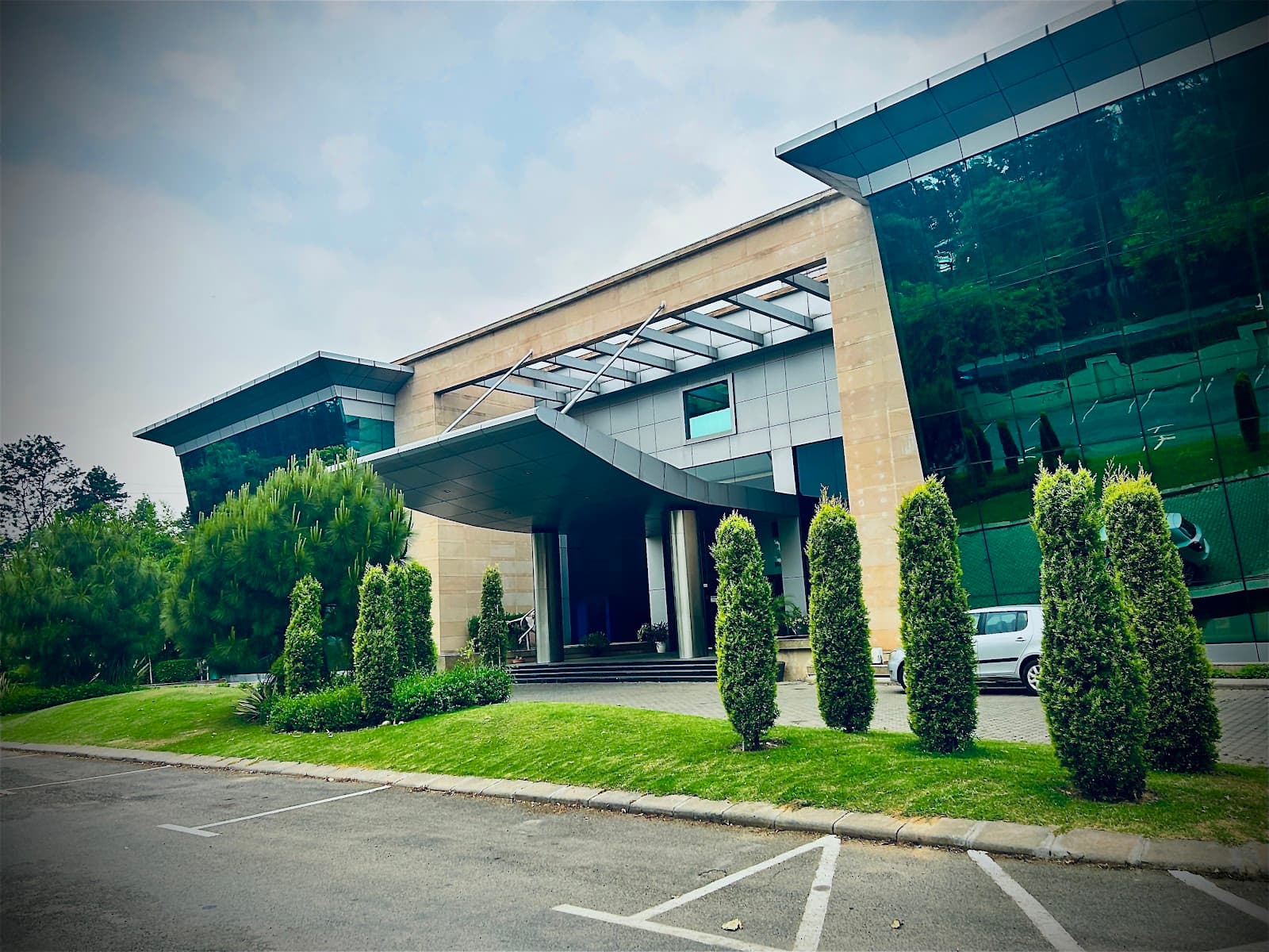 quark-atrium-quark-atrium-mohali-8.jpg