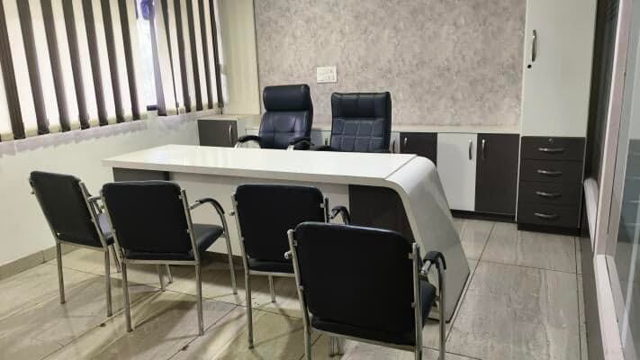 Media image-641109493m-1756657383360-SDHjuh8Z.jpg