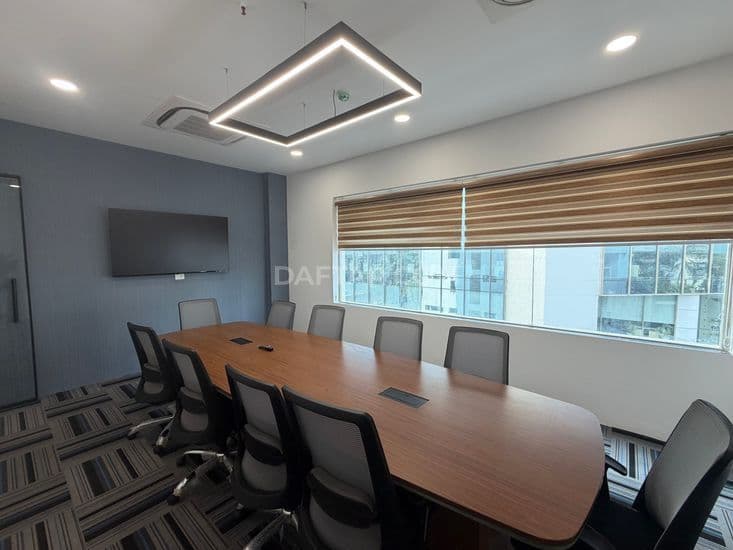 Media image-96f5f3d5b6d1e0189163ca460db7143deb6f6b9f-57FNAhCj.webp