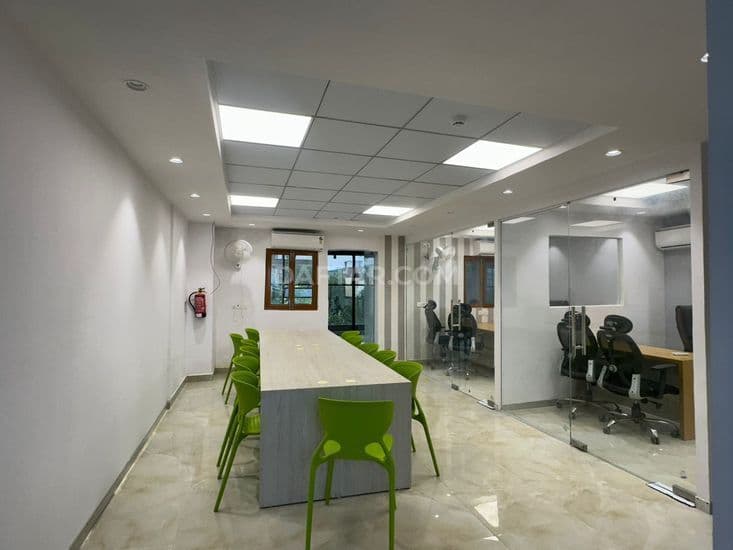 Media image-9e3f49d3b6b083e75616ff678013c3088e6a6f7e-JFSV9xAE.webp