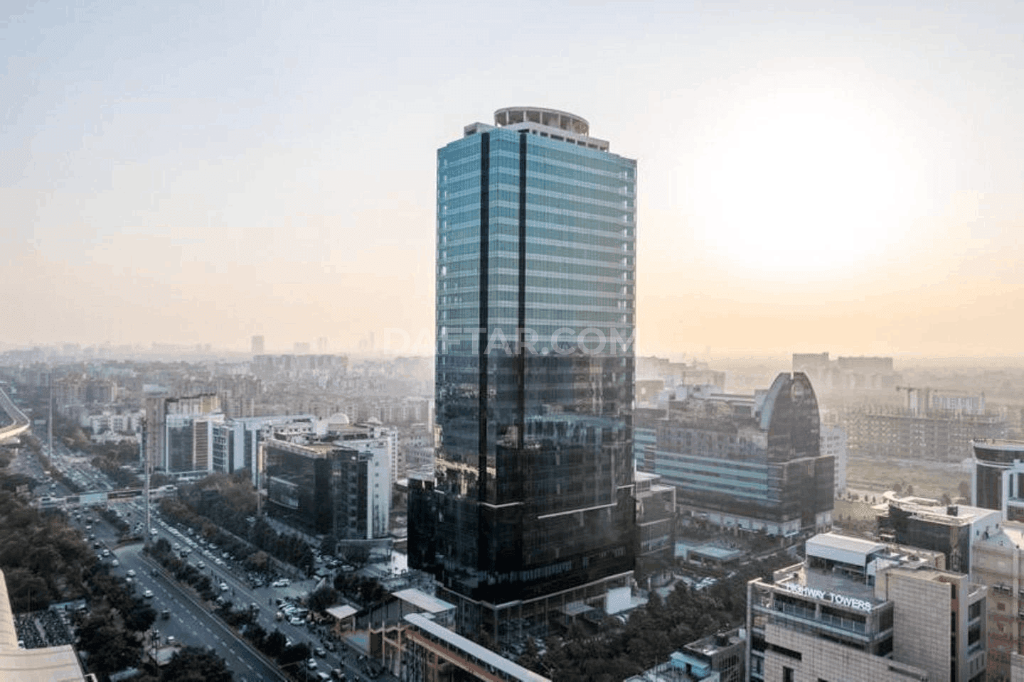 hub-and-oak-the-ikon-tower-noida-1.png
