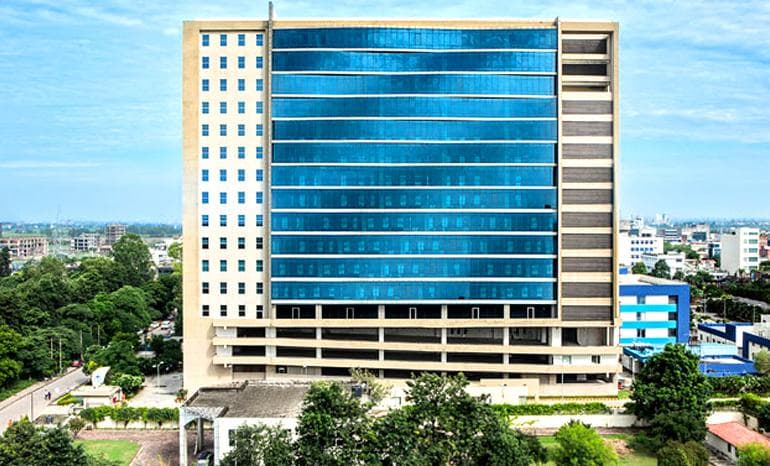 Media image-view1-Pw4i6dWh.jpg